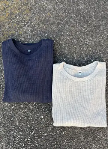 UNIQLO 와플 긴팔 티셔츠 네이비 베이지 티셔츠 2장 세트