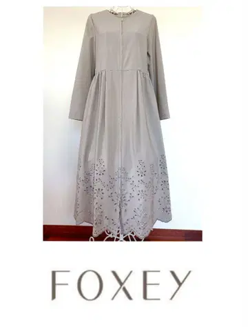 레어 폭시 뉴욕 42763 아스타 코트 40 자수 컷워크