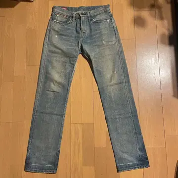 EDWIN 라이트 블루 스트레이트 청바지