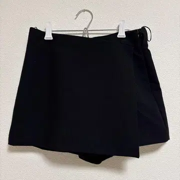 [ ZARA ] 블랙 숏팬츠 스칸츠 XS