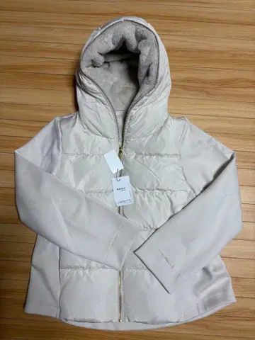 아이보리 다운 자켓 사이즈 38