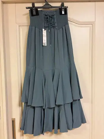 COCO DEAL 프릴 롱 스커트 그레이