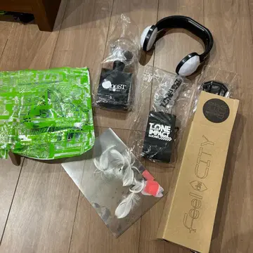 SixTONES 응원봉 세트 은색 테이프 깃털 종이 조각