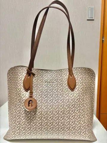 FURLA A4 토트백 베이지 브라운