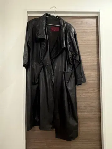 Central Cuero 블랙 가죽 롱 코트