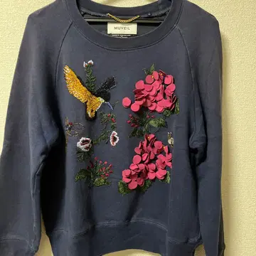 MUVEIL 자수 네이비 트레이닝복