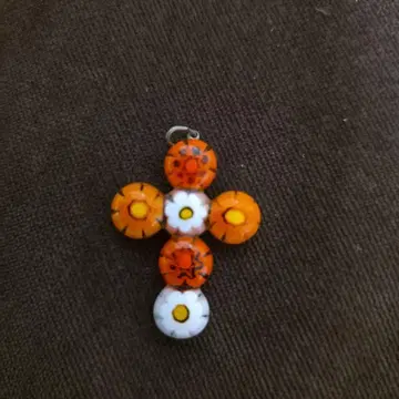 오렌지와 화이트 꽃 모티브 참 베네치아 유리