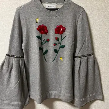MUVEIL 꽃무늬 자수 트레이닝복 그레이