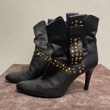 SEVEN TWELVE THIRTY/숏부츠