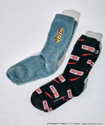 [ STRANGER THINGS ] 콜라보 모듬 2켤레 삭스