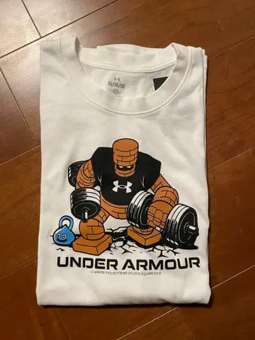 새상품 언더아머 드래곤 퀘스트 T셔츠 XL