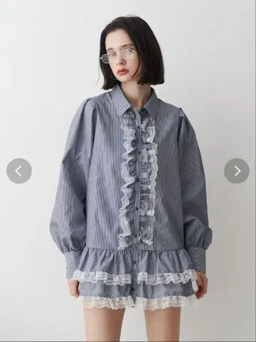 레이스 프릴 튜닉 셔츠 jouetie