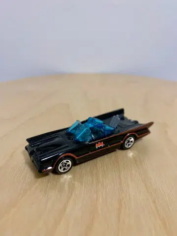 Hot Wheels 배트모빌 미니카