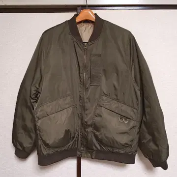 카키색 올리브 그린색 다운 자켓 3XL