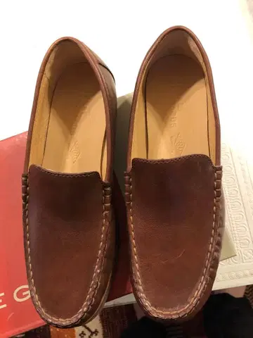 미사용 REGAL 브라운 가죽 로퍼 25cm