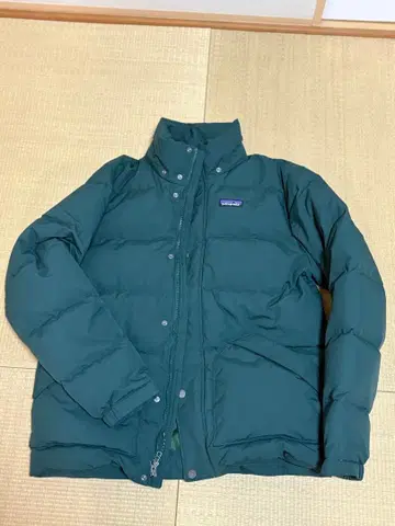 파타고니아 다운 자켓 S 다크 그린