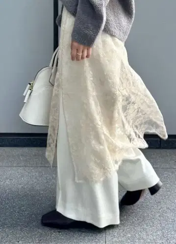 택 포함 Noble 플라워 레이스 레이어드 스커트