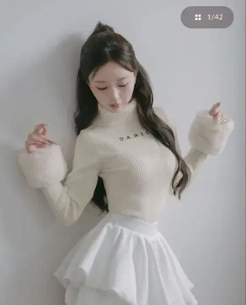 다리치 스무스 퍼 리브 니트탑