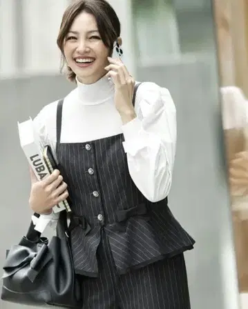 [ 이번 시즌 ] 엠즈 그레이시 티셔츠