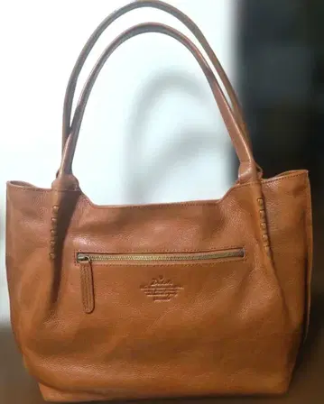 Dakota 브라운 가죽 토트백