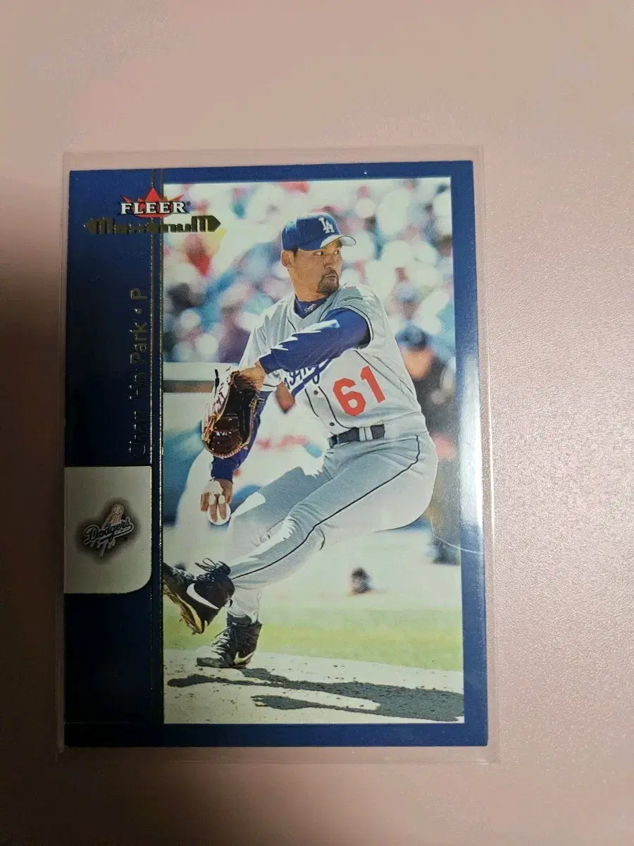 박찬호 2002 Fleer Maximum base 카드