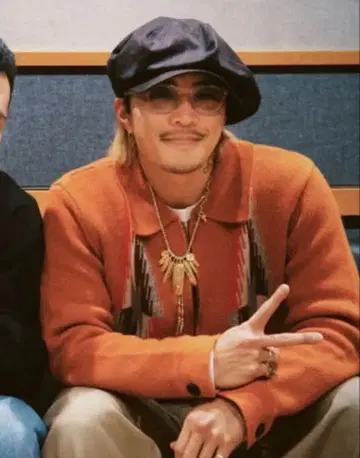 카즈하라 류토 착용 자켓 완판템