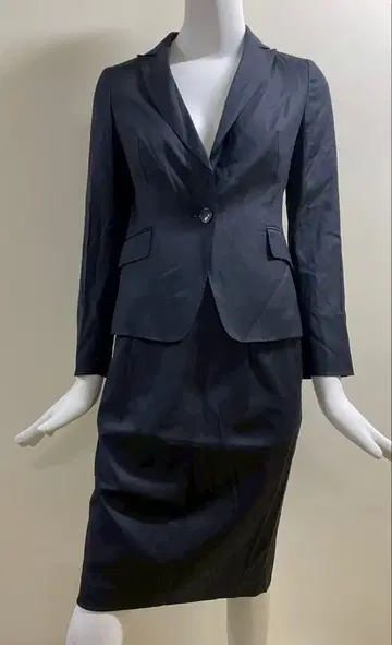 TOMORROW LAND 셋업 36