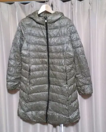 유니클로 울트라 라이트 다운 하운드투스 롱 코트 XL 사이즈