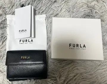 FURLA 블랙 3단 폴더형 지갑