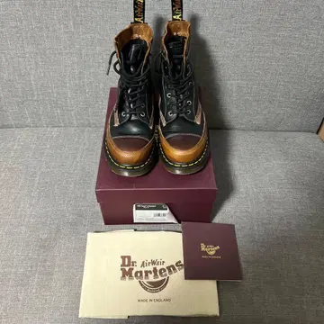 Dr.Martens 부츠