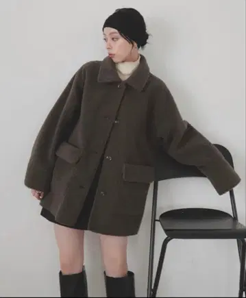 LIAN 오버 사이즈 무스탕 코트