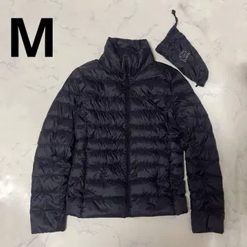 유니클로 울트라 라이트 다운 자켓 블랙 M 블랙 더스트백 포함