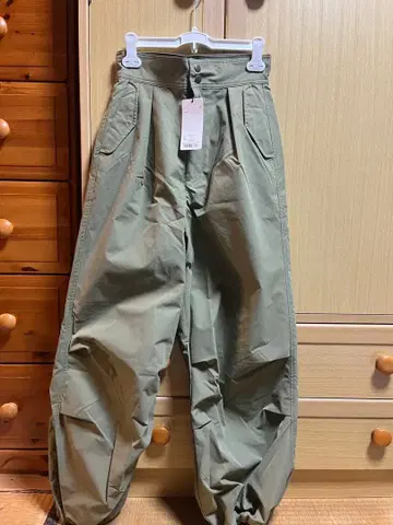 [ MOUSSY ] 카고 팬츠 / 정가 8990엔