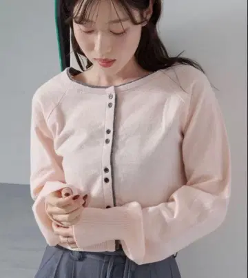 미사용 새상품 kastane 레이어드 배색 가디건 핑크