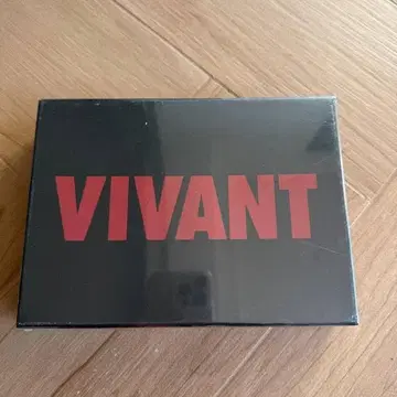 VIVANT DVD-BOX [DVD]
