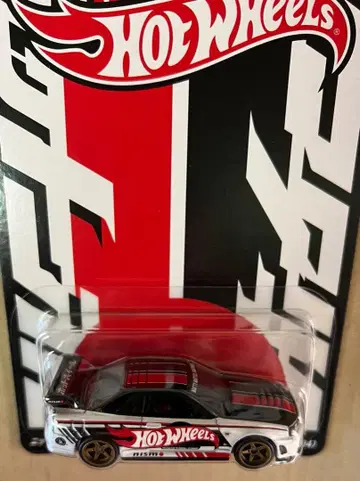 핫휠 2025 컨벤션카 스카이라인 GT-R R34 우향