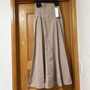 COCO DEAL 베이지 플레어 롱 스커트