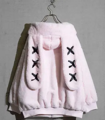 토끼 귀 퍼 후드티