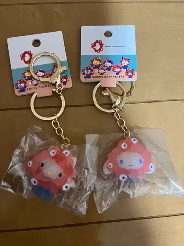 산리오 캐릭터 아크릴 키링 2개 세트