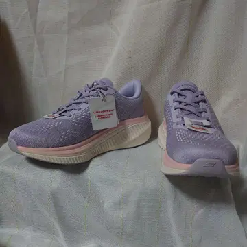 새상품 택 포함 SKECHERS 에어쿨 아치핏 스니커즈 25cm