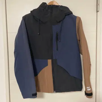 마운틴 파카 블랙 블루 브라운