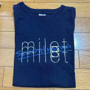 milet seventh heaven 티셔츠 네이비