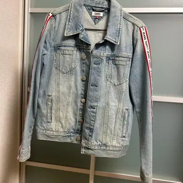 [ TOMMY JEANS ] 라이트 블루 데님 자켓 XS