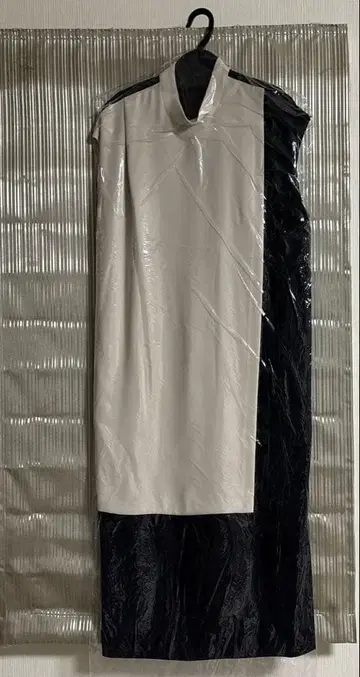 Aga 롱 슬리브리스 원피스 야마다야 바이컬러