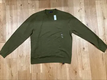 GAP 크루넥 스웨터 올리브 그린