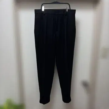 COS 캐시미어 혼방 울 슬랙스 블랙