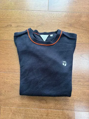 [ 미사용 ] 테일러메이드 니트 S 사이즈