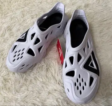 대특가 미사용 새상품 PEAK TS-06 샌들 26.5 사이즈