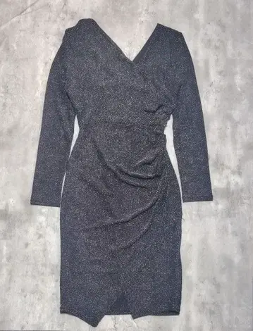 [ SALE ] 타이트 원피스 비대칭 페미닌 데콜테