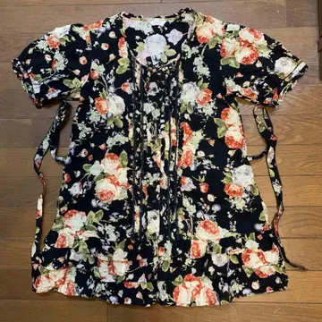 PINE HOUSE 꽃무늬 반팔 튜닉